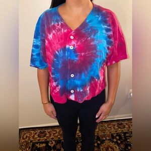 Colorful tie-dye shirt with buttons